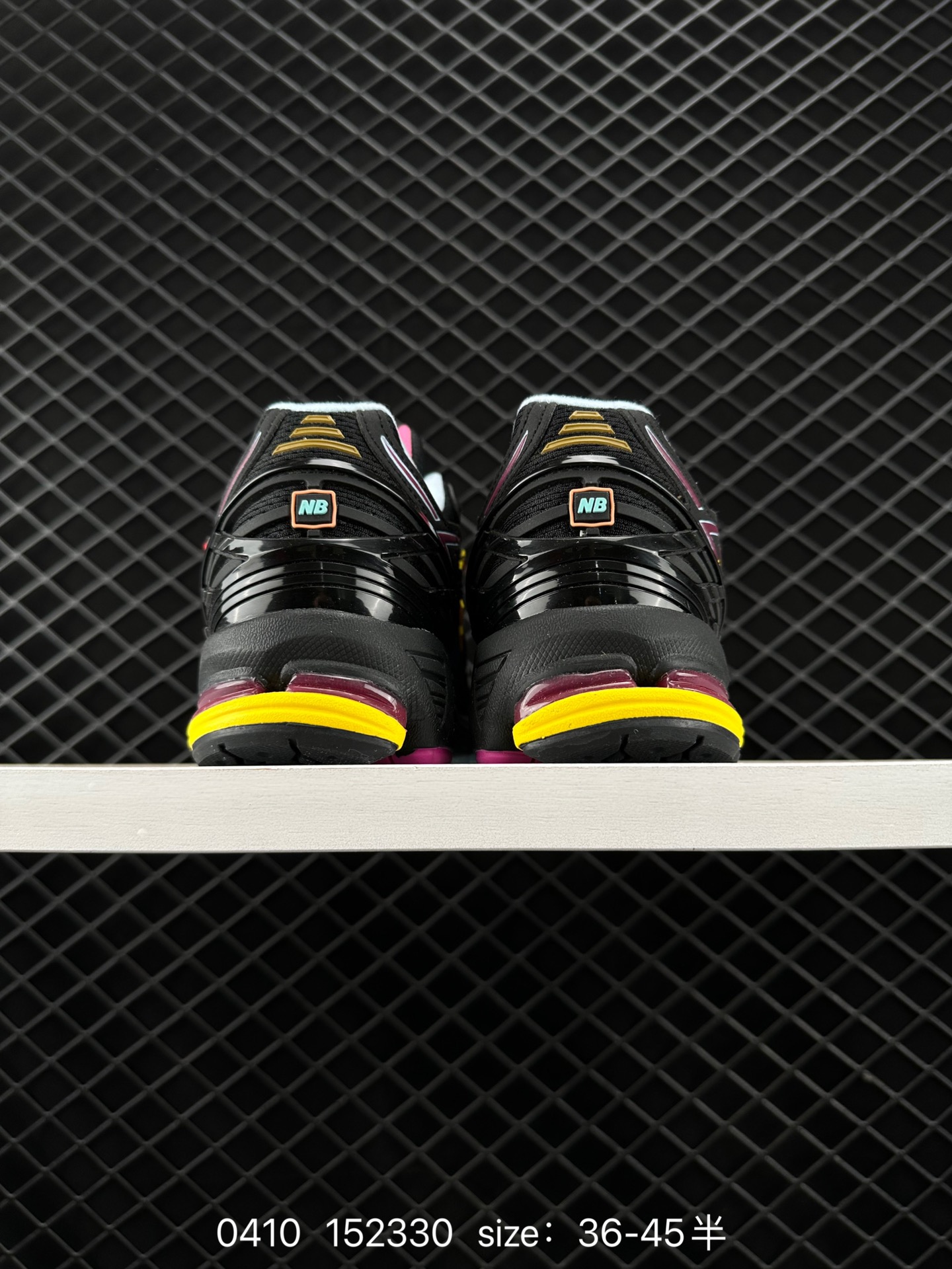 New Balance NB 1906R 